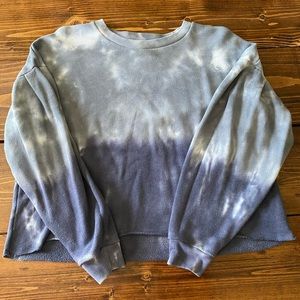 ✰ American Eagle Cropped Blue Tie Dye Crewneck ✰